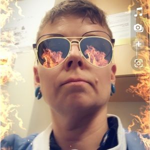 Meet your Posher, Kp